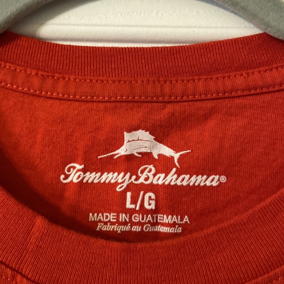 Tommy Bahama Man Shirt size L BNWOT long 30” bust 42” - Picture 3 of 9